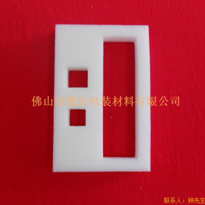 海綿內(nèi)托對各行各業(yè)產(chǎn)品起到絕緣、密封、防震、防塵、填充、隔音、固定，能夠保護(hù)包裝產(chǎn)品在運(yùn)輸過程中安然無恙，起到保護(hù)產(chǎn)品的一個(gè)作用，同時(shí)可以美化產(chǎn)品，提升產(chǎn)品檔次。
3海綿內(nèi)托適用范圍
